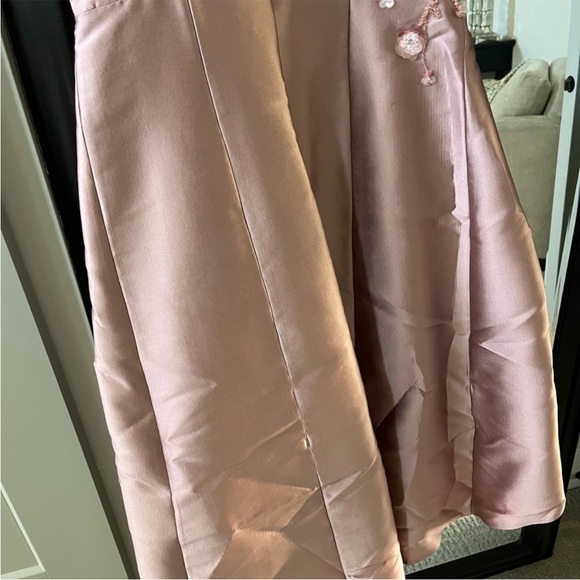 Nwot Teri Jon dress women size 4 pink blush with embellishments - Picture 5 of 13